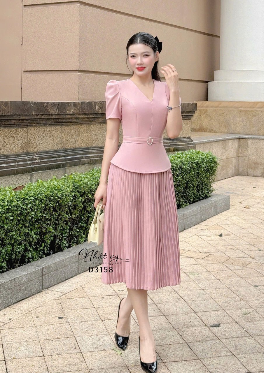 Đầm peplum cổ V đính nút giả - D3158