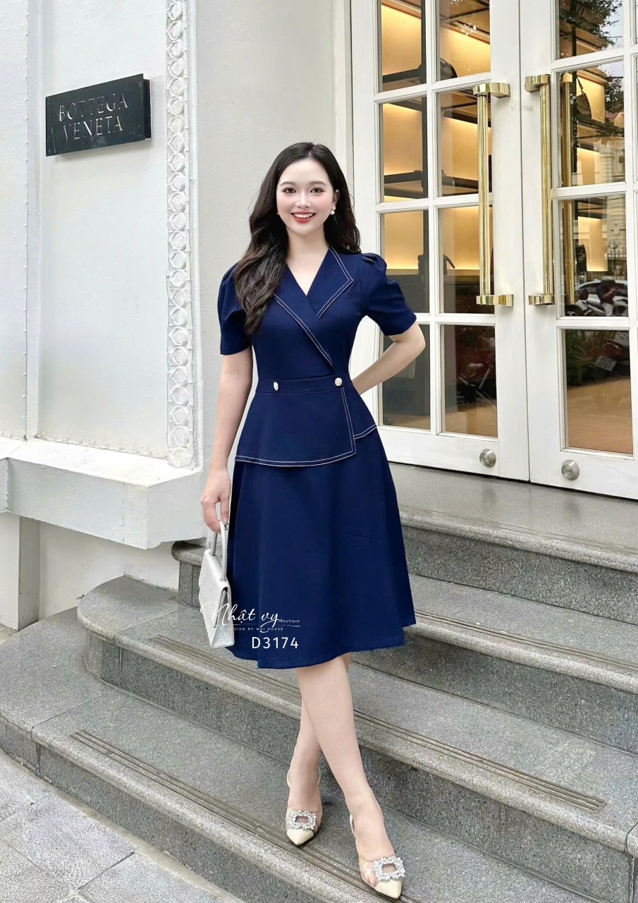 Đầm peplum viền chỉ đính nút kiểu form dáng xoè - D3174