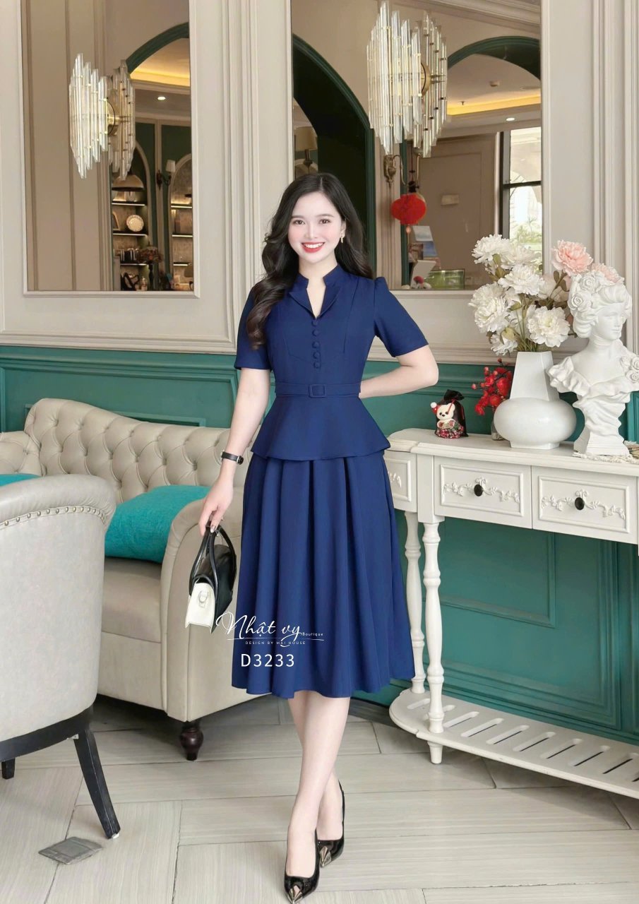 Đầm peplum cổ tàu cách điệu đính cúc bọc - D3233