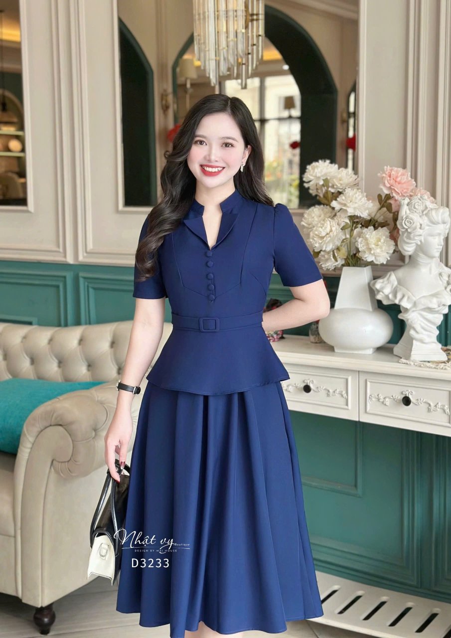 Đầm peplum cổ tàu cách điệu đính cúc bọc - D3233