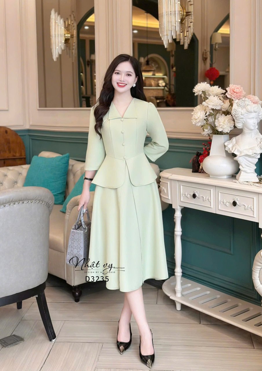 Đầm peplum cổ V bèo đính nút bọc  - D3235