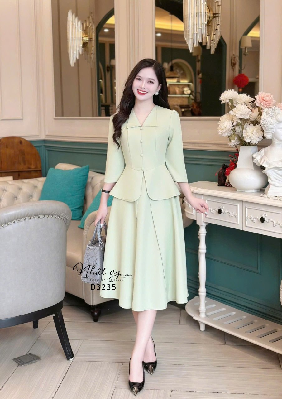 Đầm peplum cổ V bèo đính nút bọc  - D3235