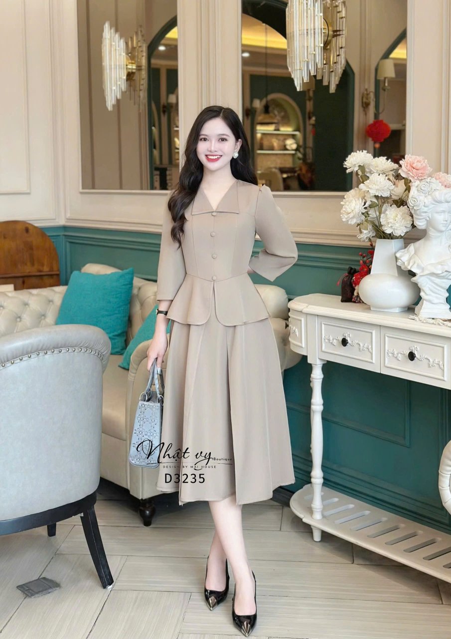 Đầm peplum cổ V bèo đính nút bọc  - D3235