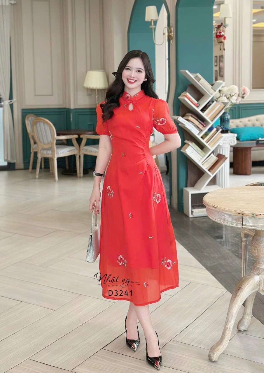 Đầm cổ tàu thêu hoa form dáng xòe - D3241