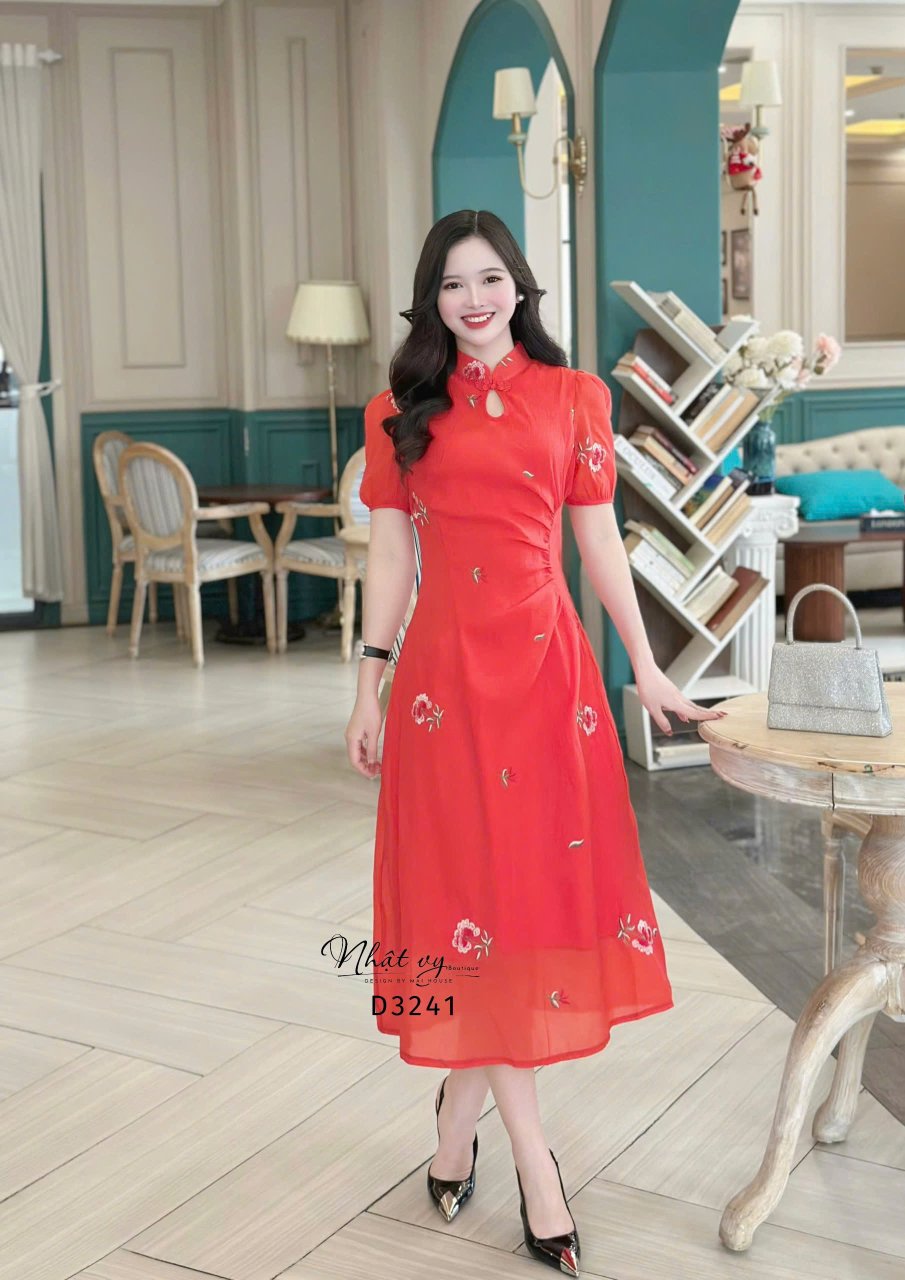 Đầm cổ tàu thêu hoa form dáng xòe - D3241